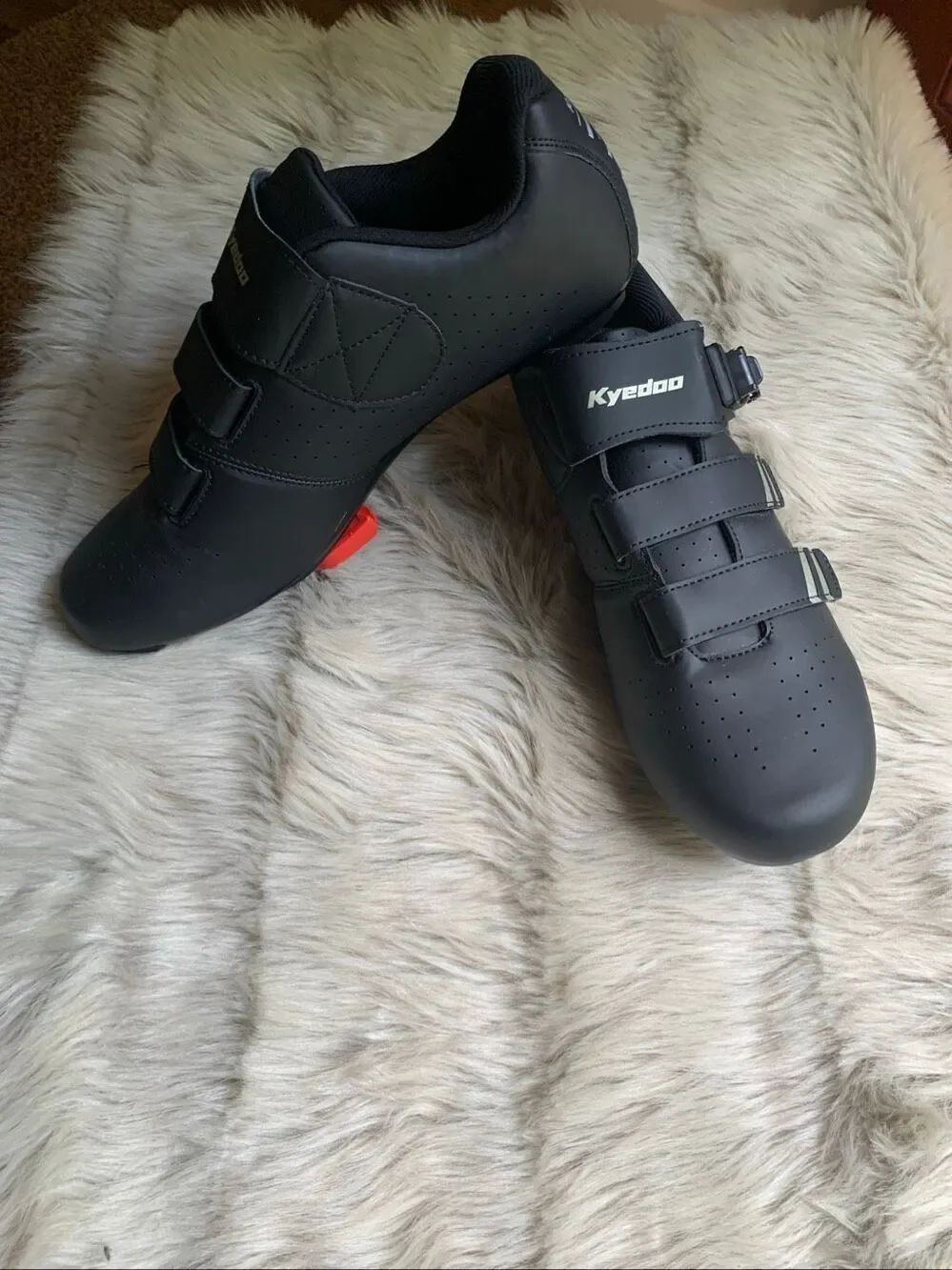 NWOT Kyedoo Unisex Cycling Shoes EU 45 W13/M10.5